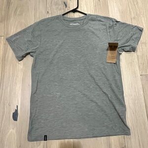 Duckworth men’s Vapor Tee. NWT